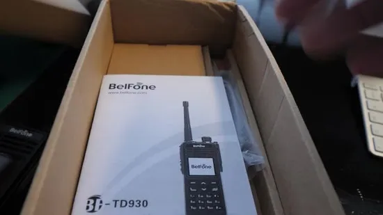 Walkie talkies UHF VHF de longo alcance de alta qualidade IP68 à prova d'água Rádio bidirecional 400 470 MHz Rádio